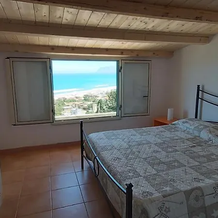 Holiday home Anna, Con Patio Vista Mare *